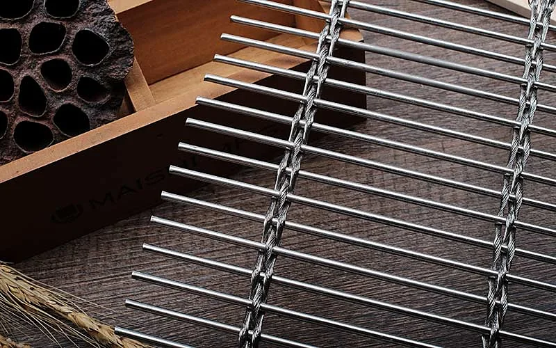 MAISHI architectural metal mesh cable rod close-up